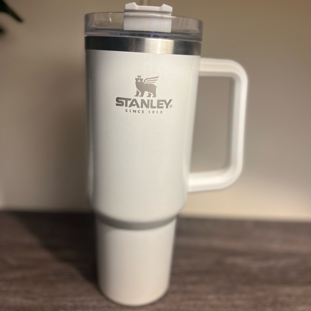 Stanley OG Tumbler White